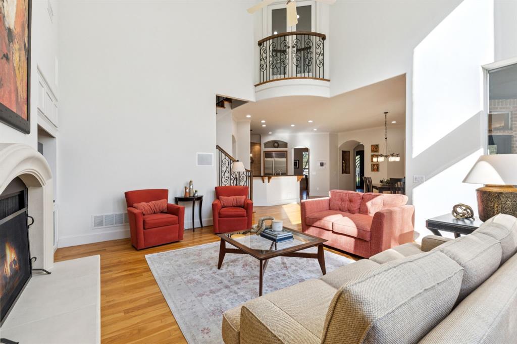 1108 Waterfall Drive