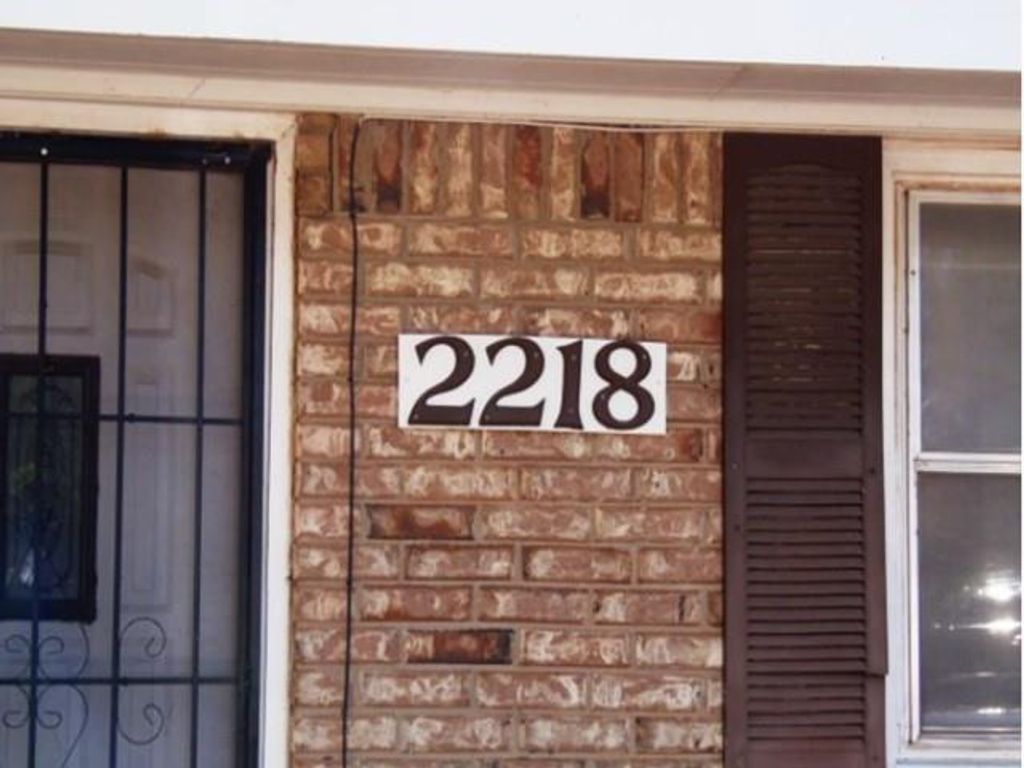 Photo of 2218 Joliet Street, Plainview, TX 79072 (MLS # 21252956)