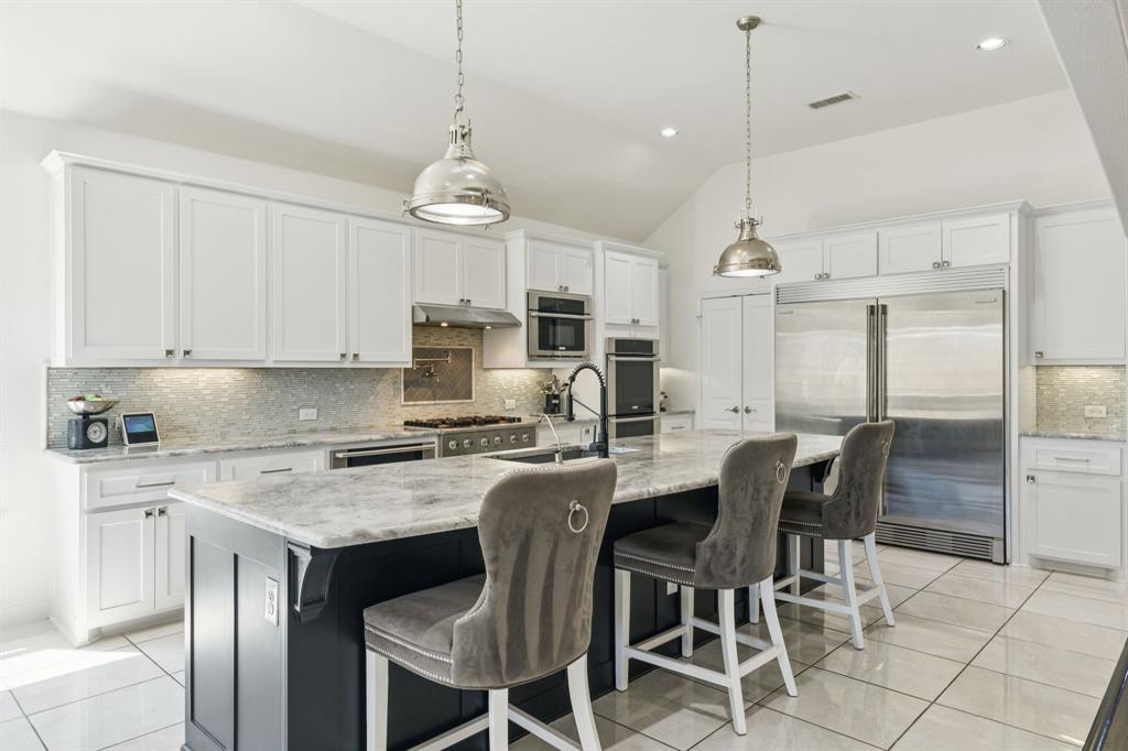 12748 Oakvale Trail