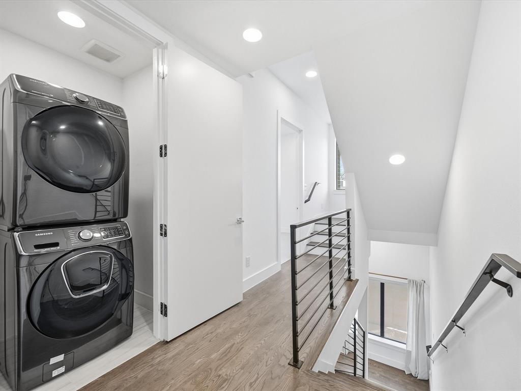 Drayton Court - Residential