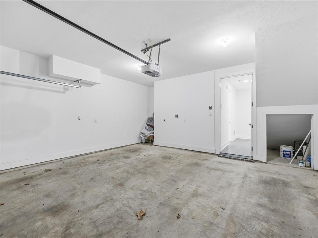 Drayton Court - Residential