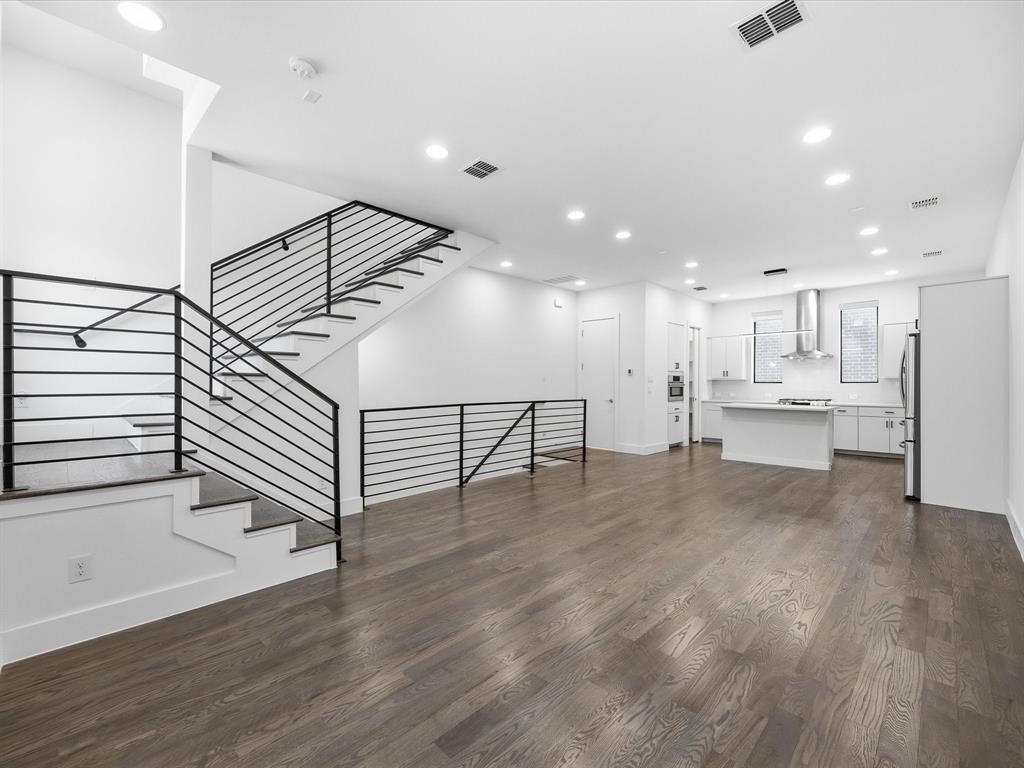 Drayton Court - Residential