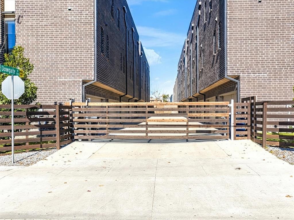 Drayton Court - Residential