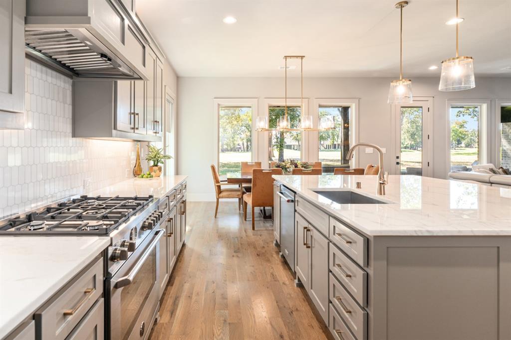 Pinnacle Club - Residential