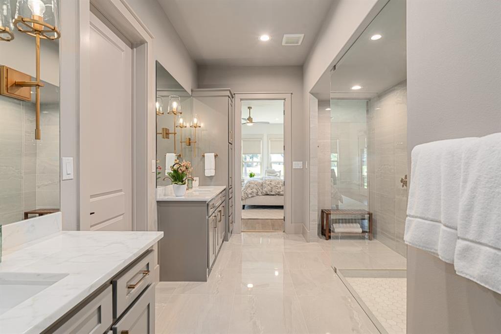 Pinnacle Club - Residential