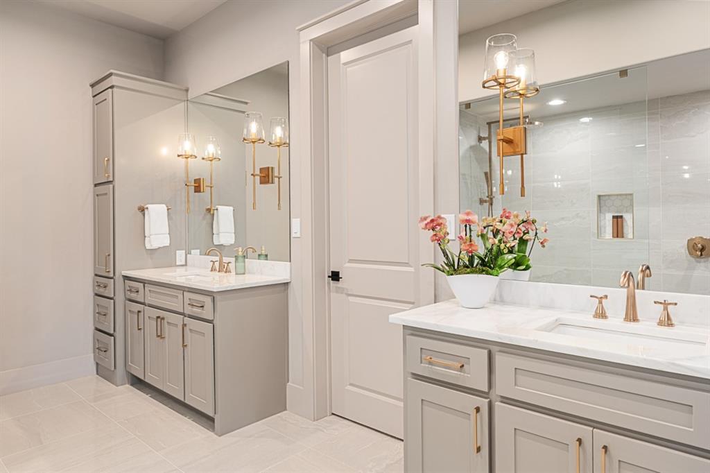 Pinnacle Club - Residential