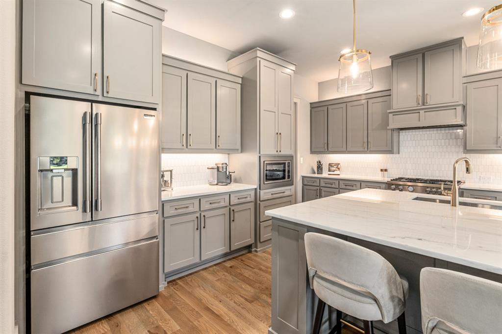 Pinnacle Club - Residential