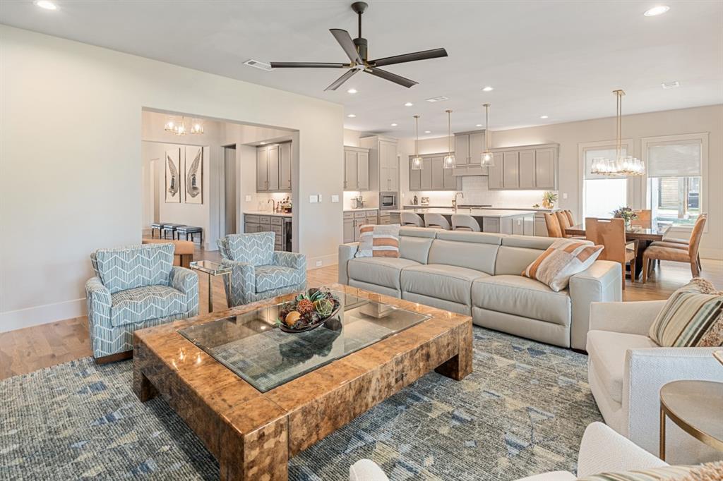 Pinnacle Club - Residential