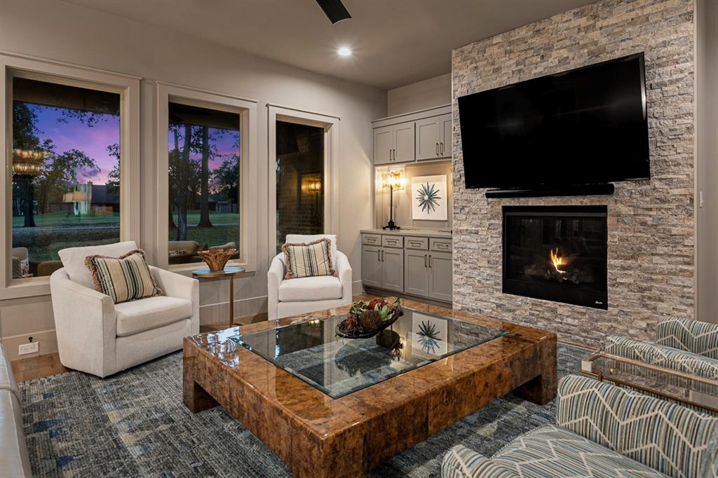 Pinnacle Club - Residential