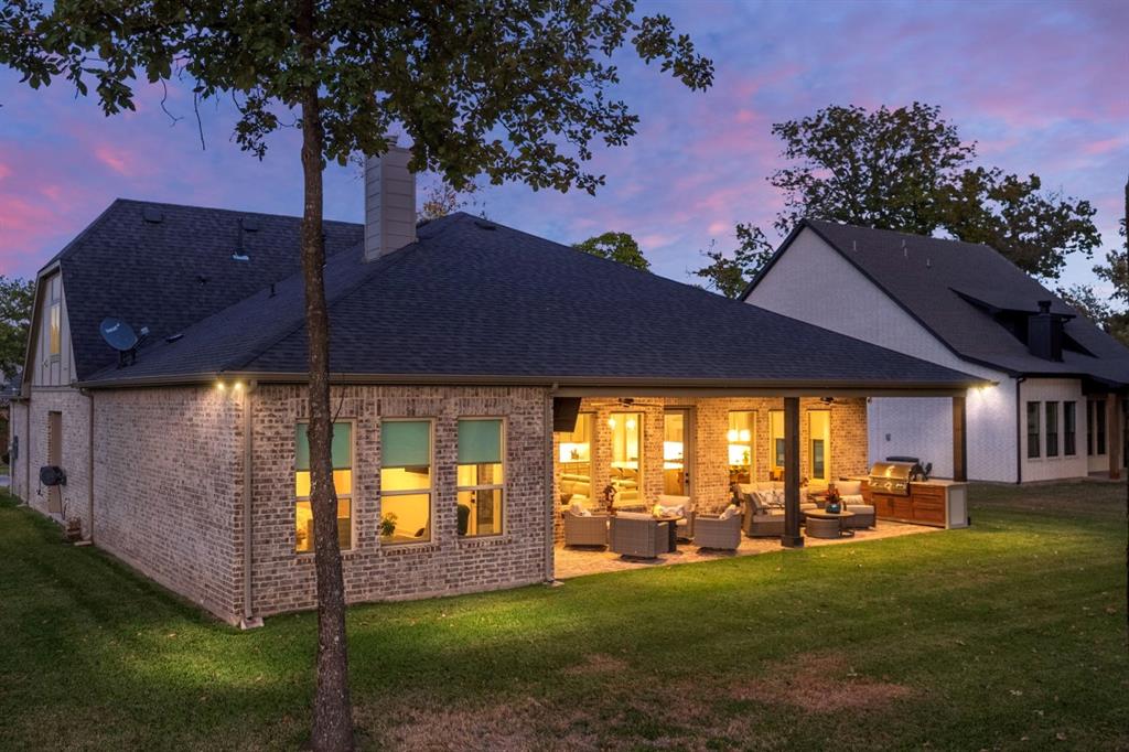 Pinnacle Club - Residential