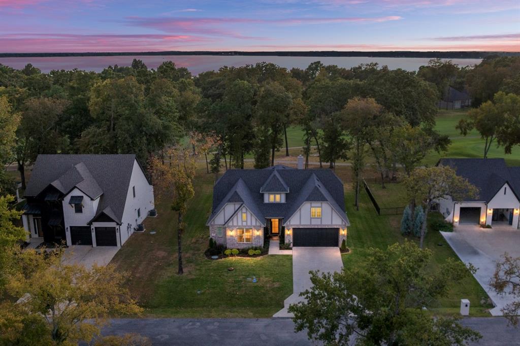 Pinnacle Club - Residential