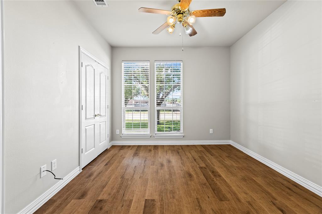 1001 Lochness Lane