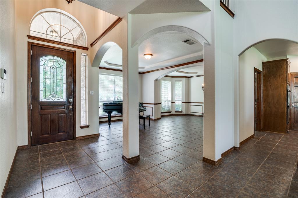 10217 Broadmoor Lane