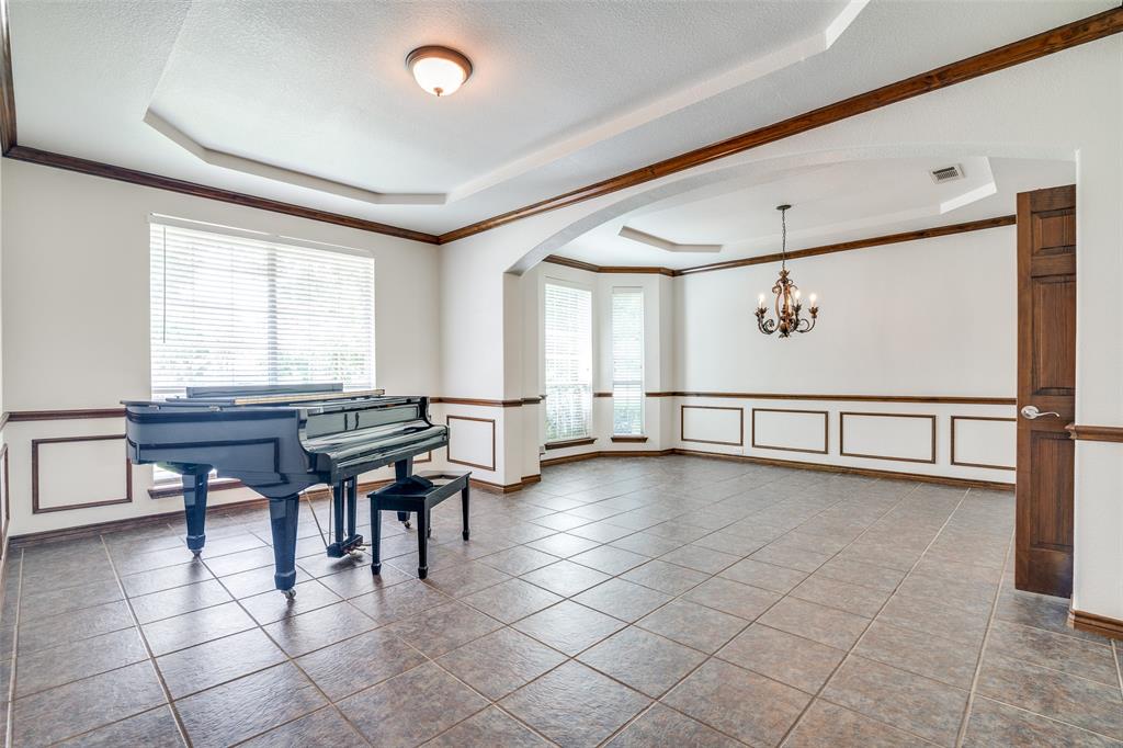 10217 Broadmoor Lane