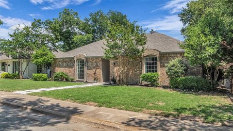 8534 Vista View Drive Dallas TX 75243
