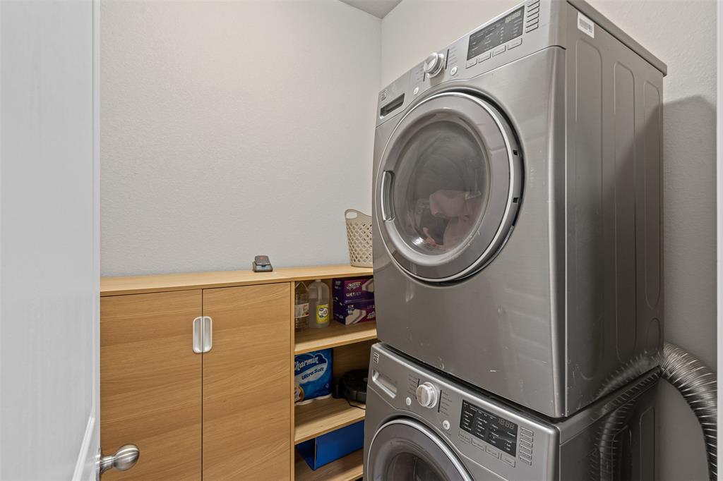 Live Oak Creek - Residential