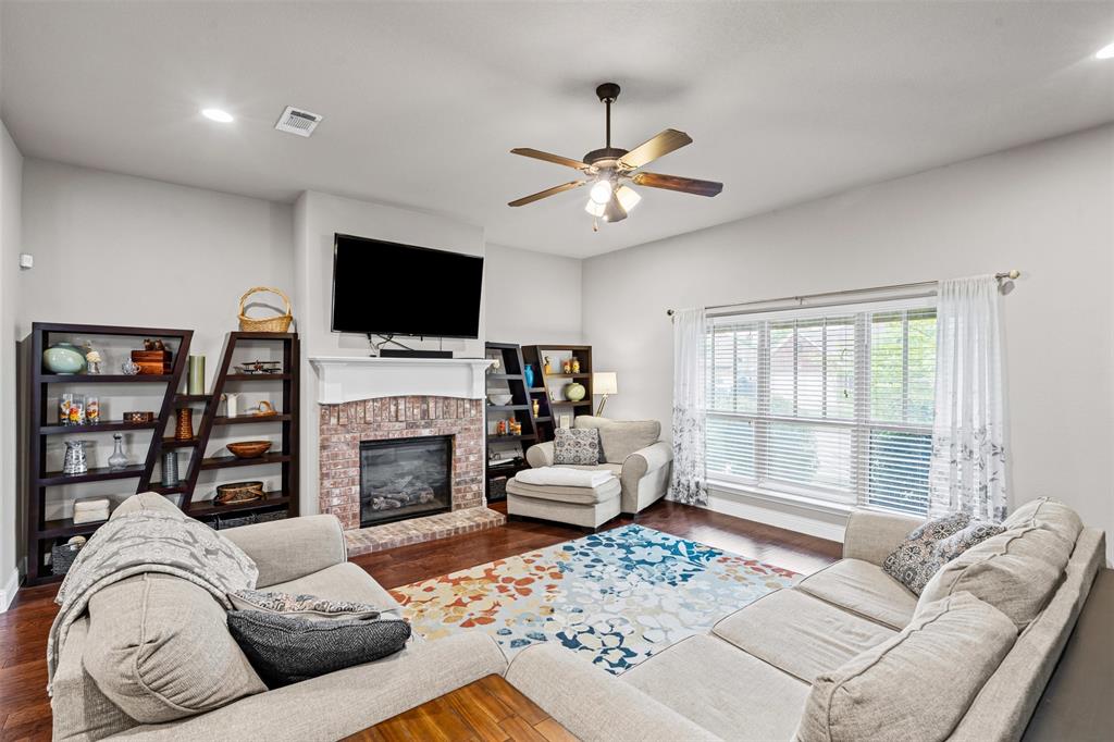 Live Oak Creek - Residential