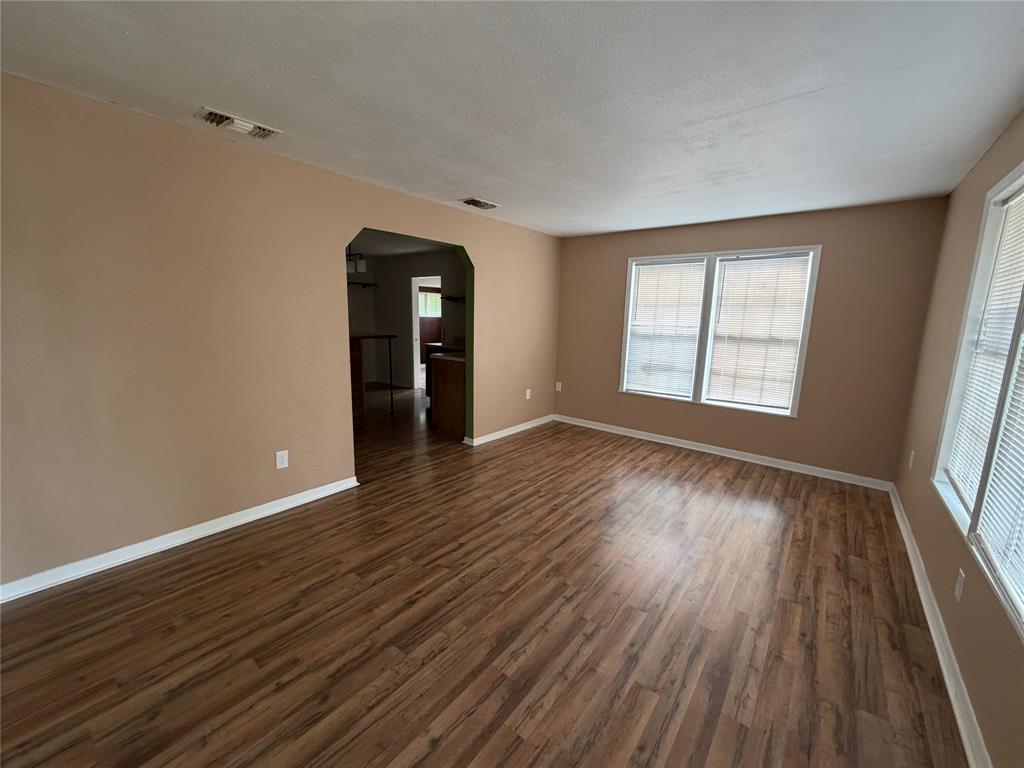 Scott Hwy Place - Residential