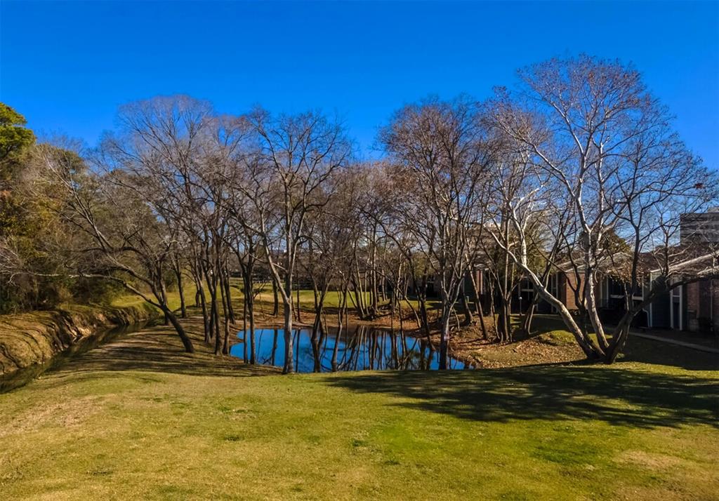 851 Threadneedle Street 1206