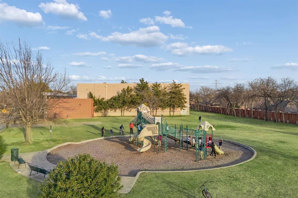 The Villas Of Midway - Residential