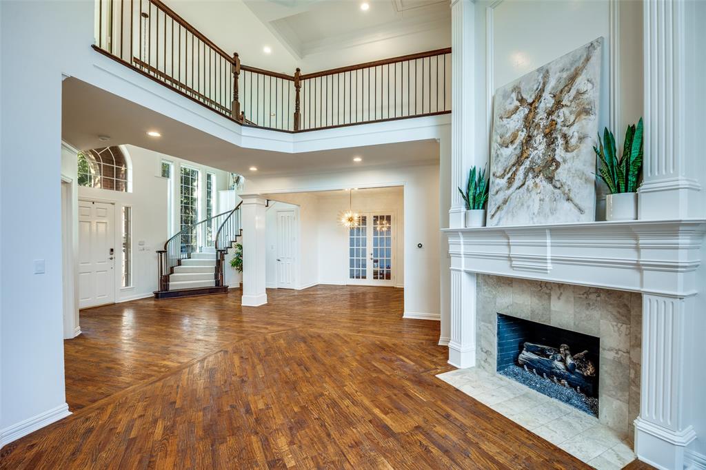 5925 Royal Palm Drive