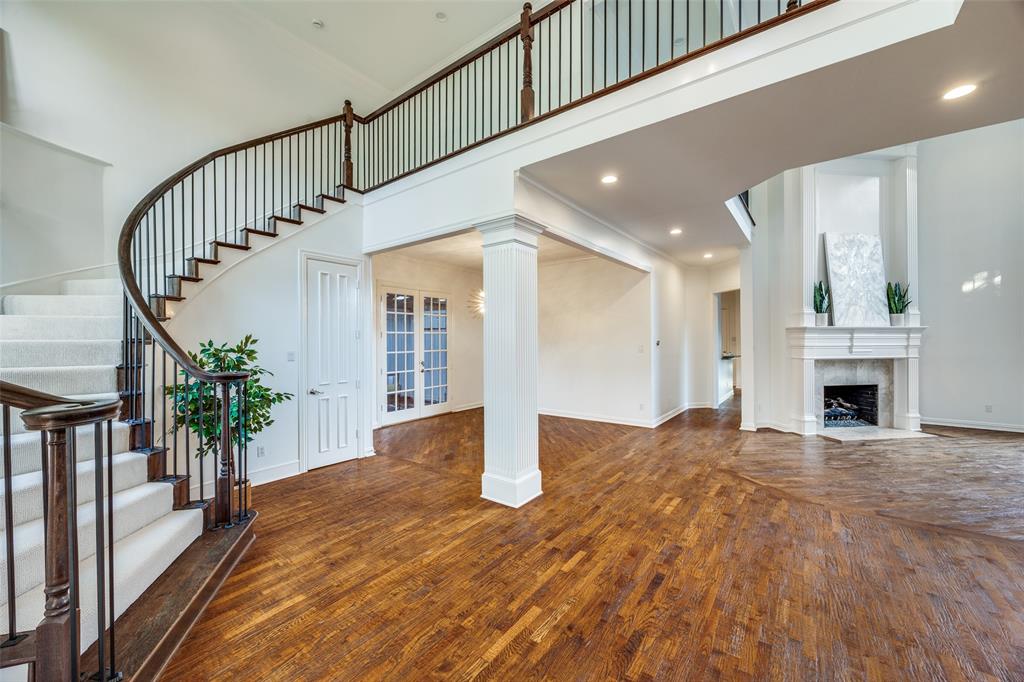 5925 Royal Palm Drive