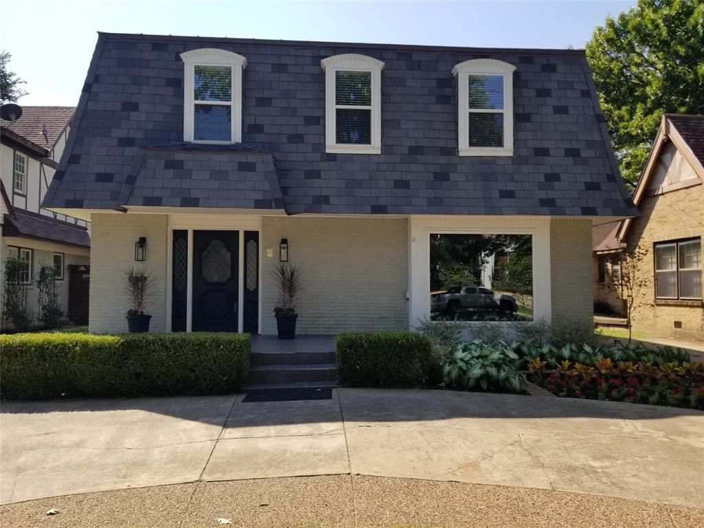 Photo for 4429 Mockingbird Lane, Highland Park, TX 75205 (MLS # 21069963)