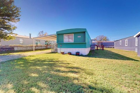 A home in Pelican Bay