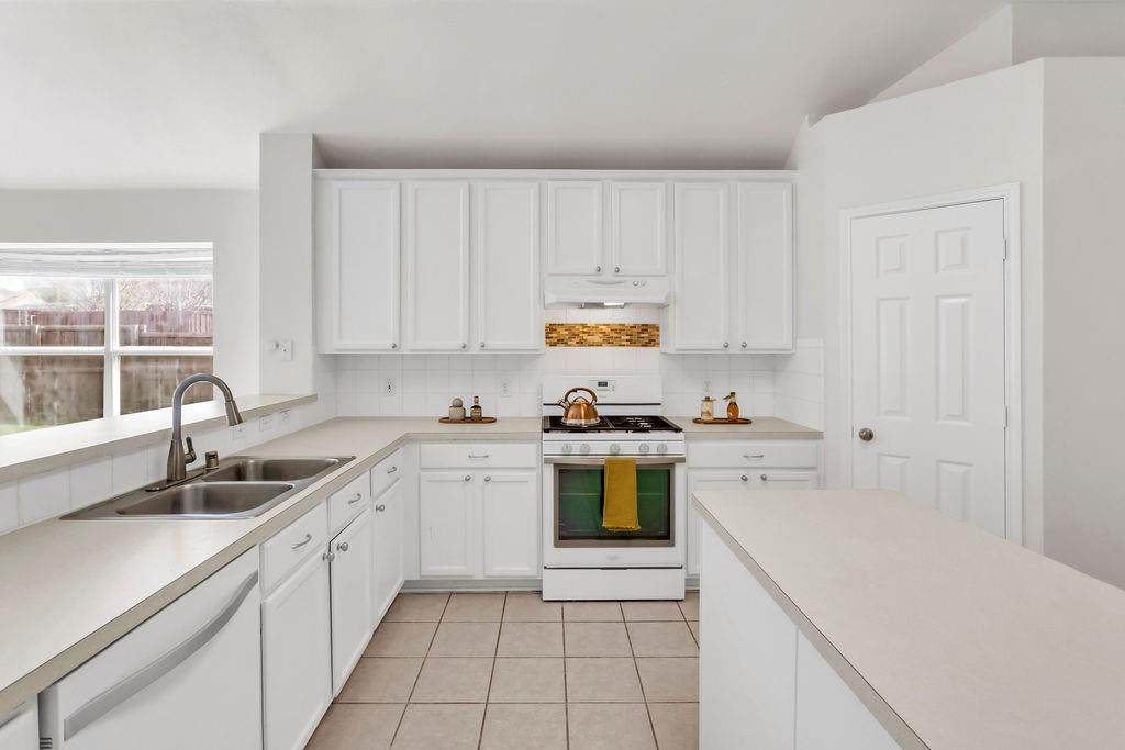 Spring Meadow - Residential