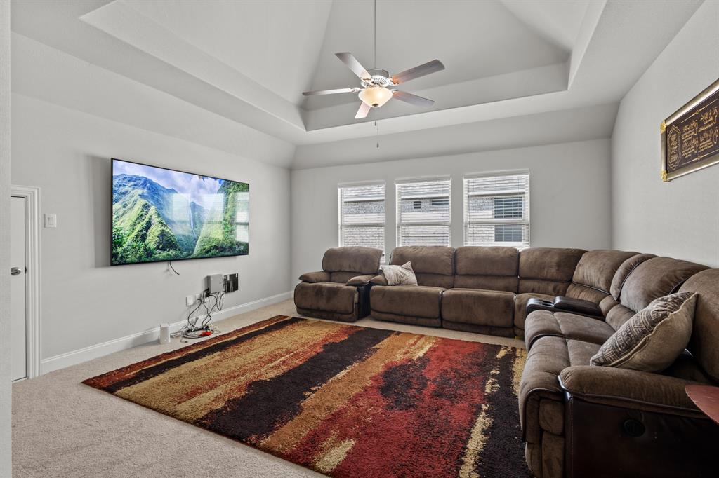 907 Darcy Drive