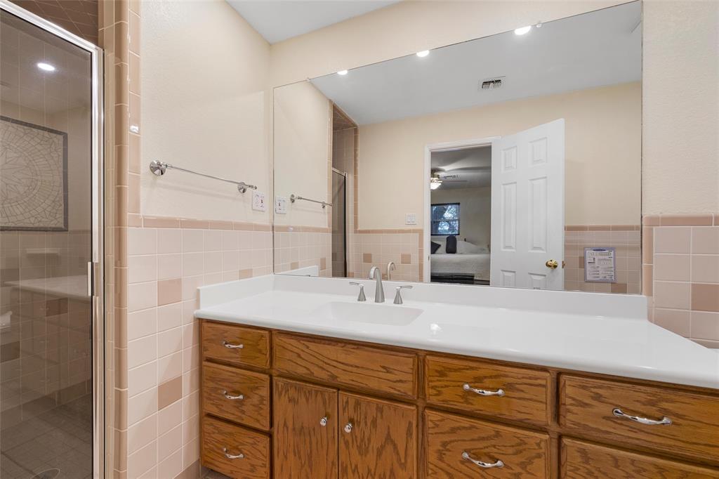 George Robert - Residential