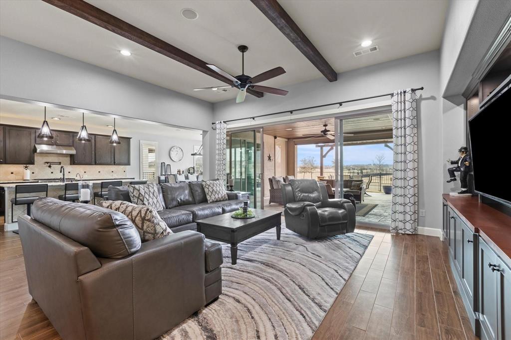 12225 Grosbeak Drive
