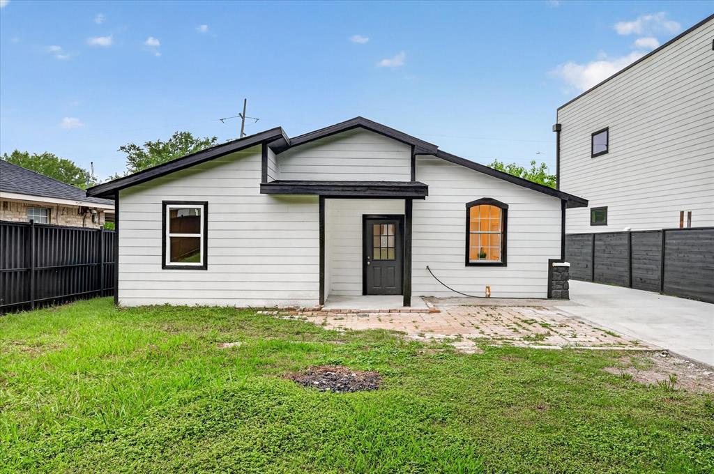 Home Gardens - Residential