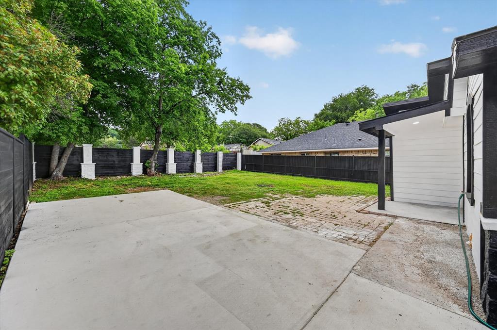 Home Gardens - Residential