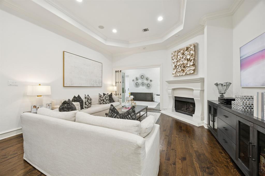 Linwood Place - Residential