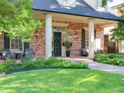 4611 W Amherst Avenue Dallas TX 75209