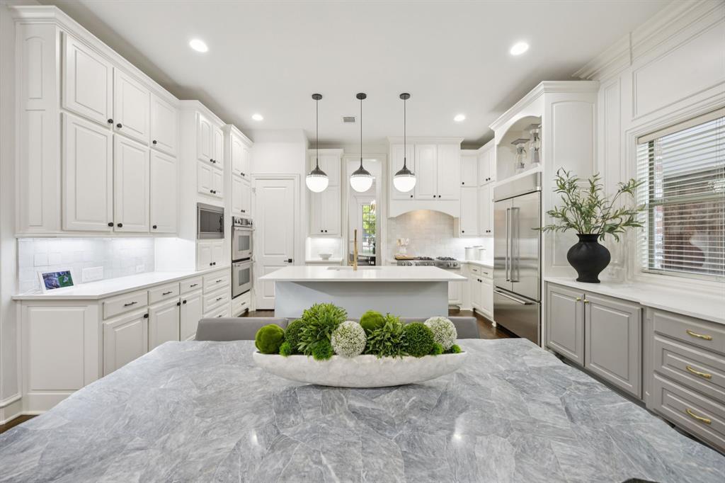 Linwood Place - Residential