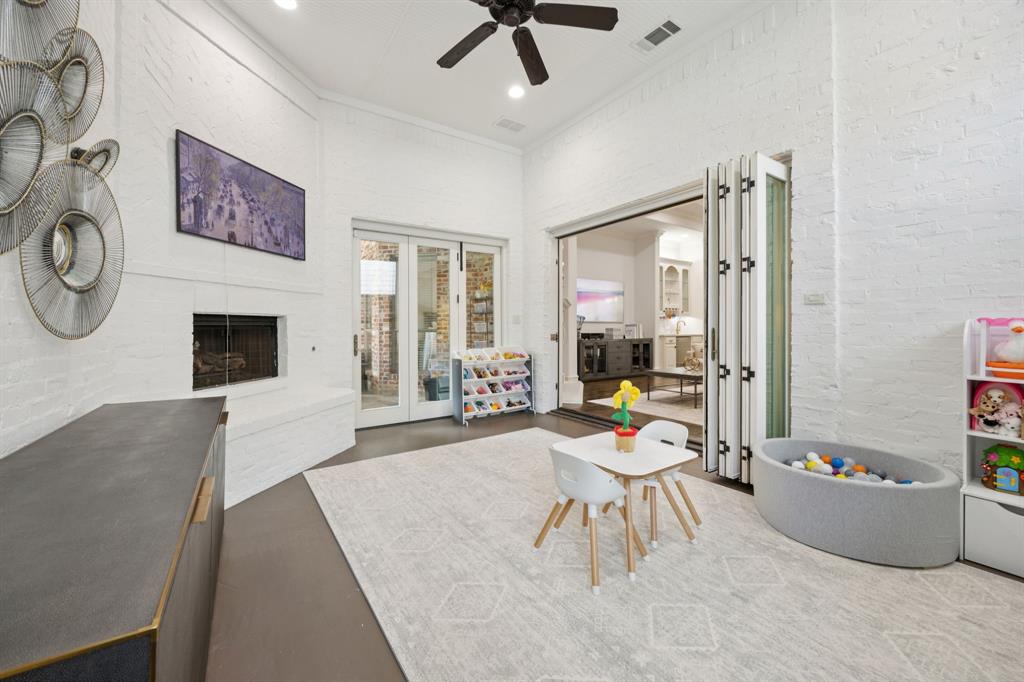 Linwood Place - Residential