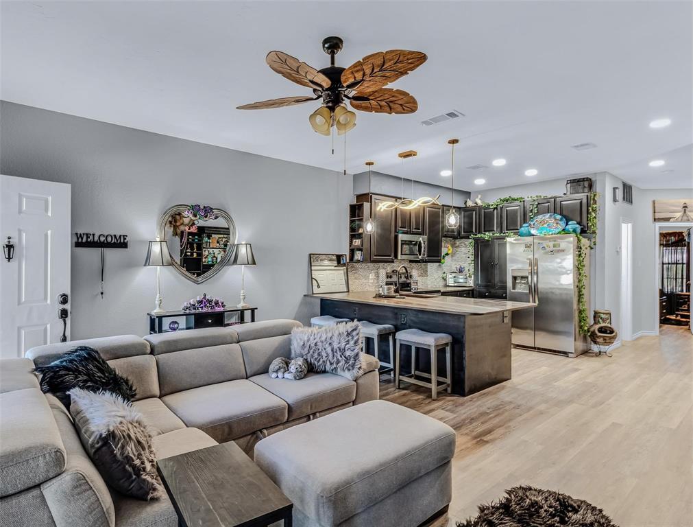 Anchorage Condominiums Bldg B - Residential Lease