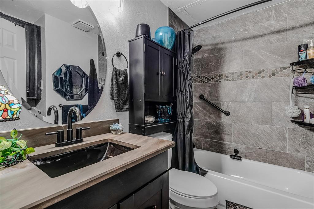 Anchorage Condominiums Bldg B - Residential Lease