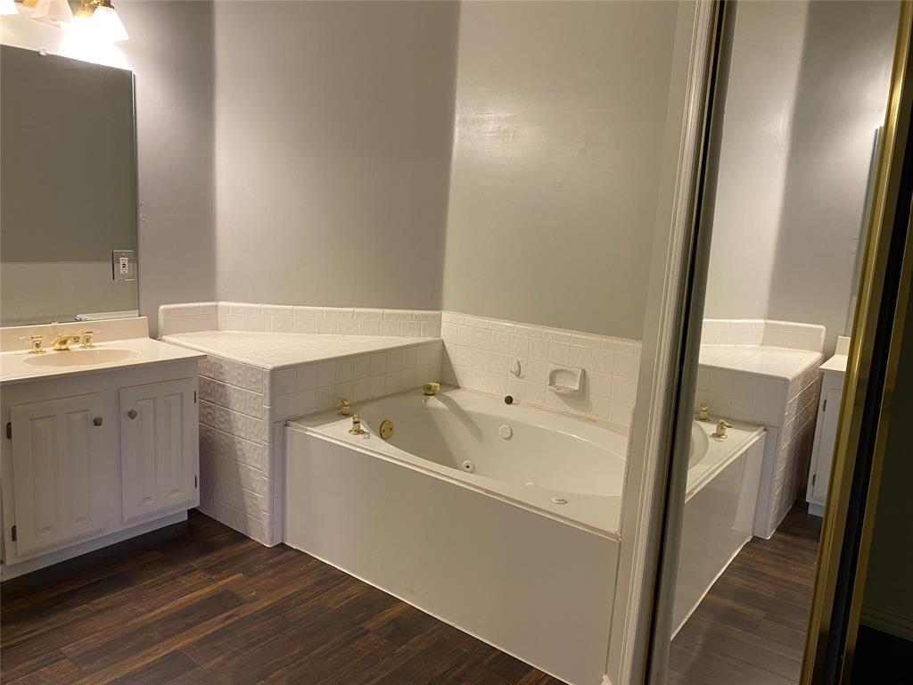 Stone Creek Estate - Residential Lease