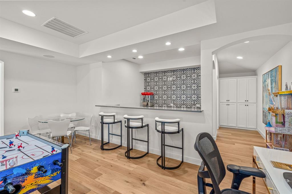 Montrachet Add - Residential