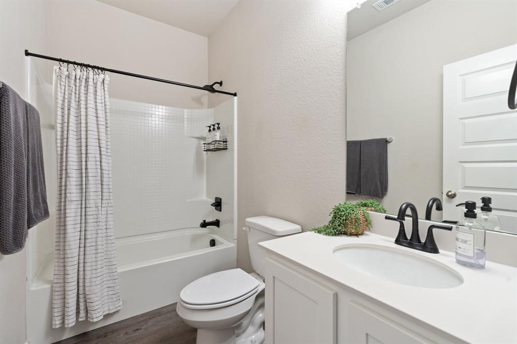 Sheppards Place - Residential