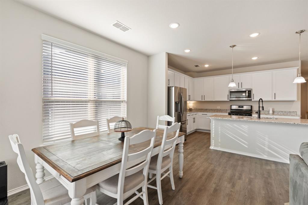 Sheppards Place - Residential