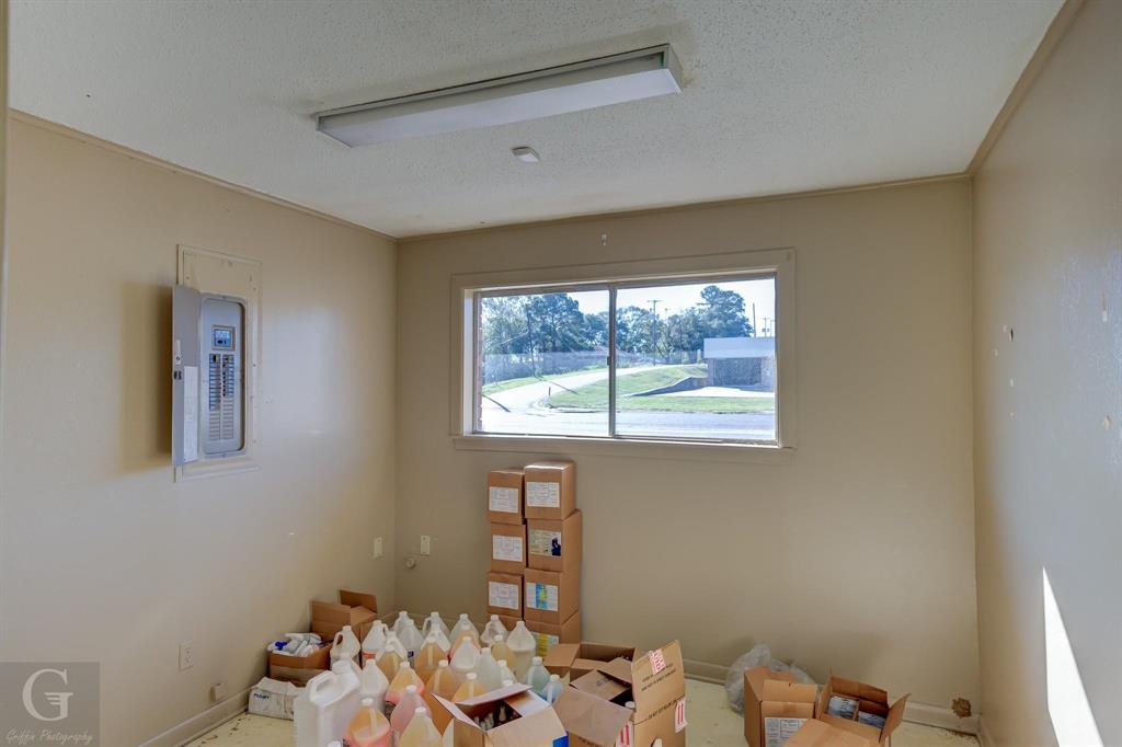 NA - Commercial Sale