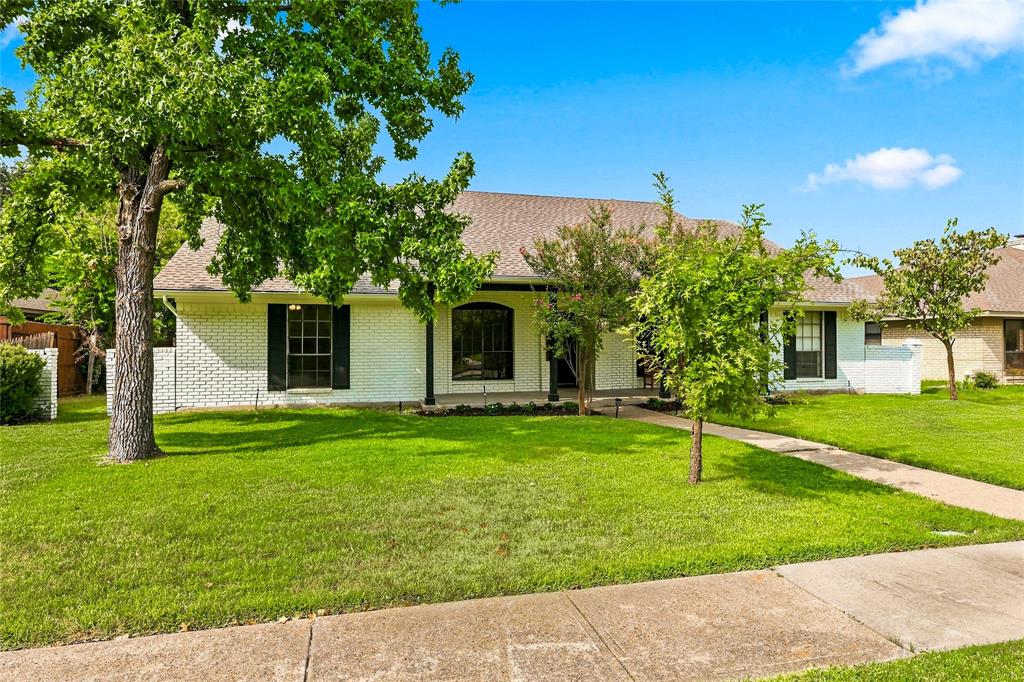 1107 Sundial Drive