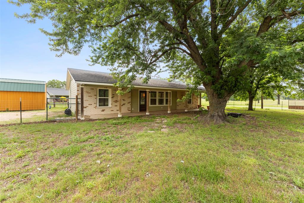 5729 County Road 402