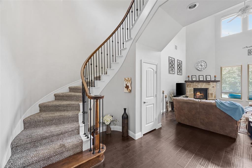 605 Pine Island Circle