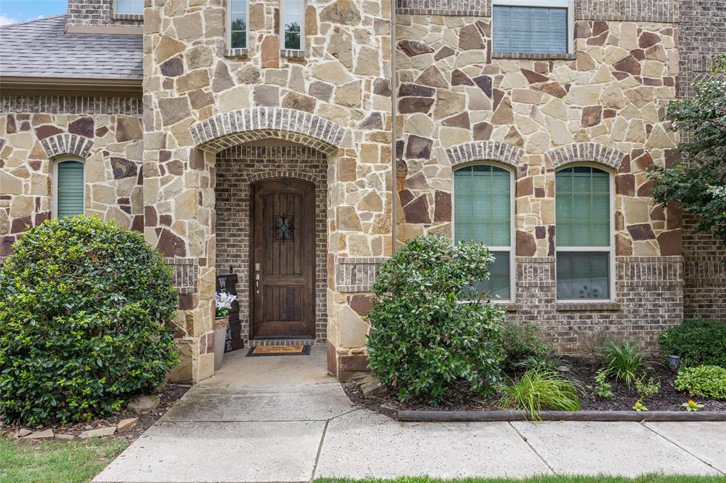 605 Pine Island Circle