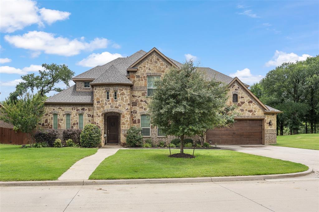 605 Pine Island Circle